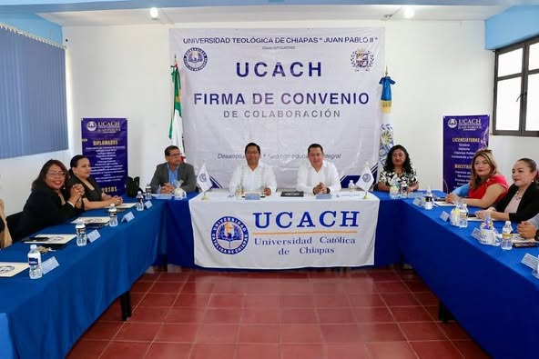 Instituto de la Consejería Jurídica y Universidad Católica de Chiapas “Juan Pablo II” firman Convenio de Colaboración