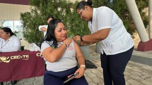 Cecytech fortalece el bienestar laboral con Jornada de Vacunación