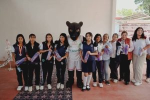 Cecyt 07 Tapilula acerca su oferta educativa a estudiantes de secundarias de la región