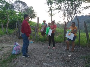 Caminar a lado de la gente y compartir la visión de un mejor Pichucalco nos acerca a hacerlo realidad.