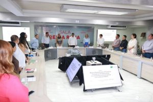 IAP Chiapas capacita a personal de la Secretaría de Salud en el tema de contrataciones públicas para certificación de competencias