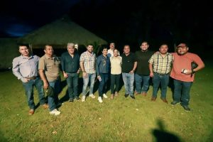 Anakaren Gómez Zuart fortalece acuerdos con volqueteros