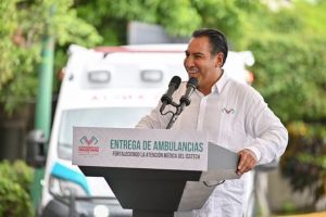 *Eduardo Ramírez fortalece la atención médica del Isstech con la entrega de ambulancias*