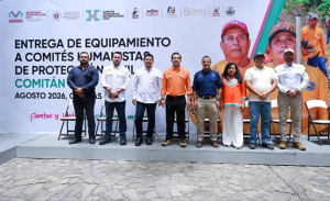 Entregan equipamiento para Comités Humanistas de Protección Civil ante lluvias y ciclones tropicales