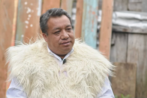 El “maestro de peluche” que llevó el Lekil Kuxlejal a Estados Unidos