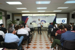 Fortalece el Consejo Estatal de Notarios la actualización fiscal del gremio con conferencia magistral de Luis Manuel Pérez de Acha