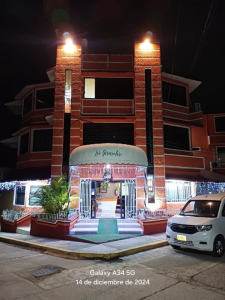 *Somos un hotel comprometidos en qué tu descanso sea formidable y una experiencia única*