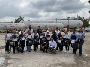Capacitan a comideras tradicionales de Chiapas en manejo seguro de gas LP y fuego vivo